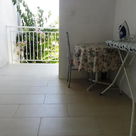 In Mit Grossem Balkon Apartment *